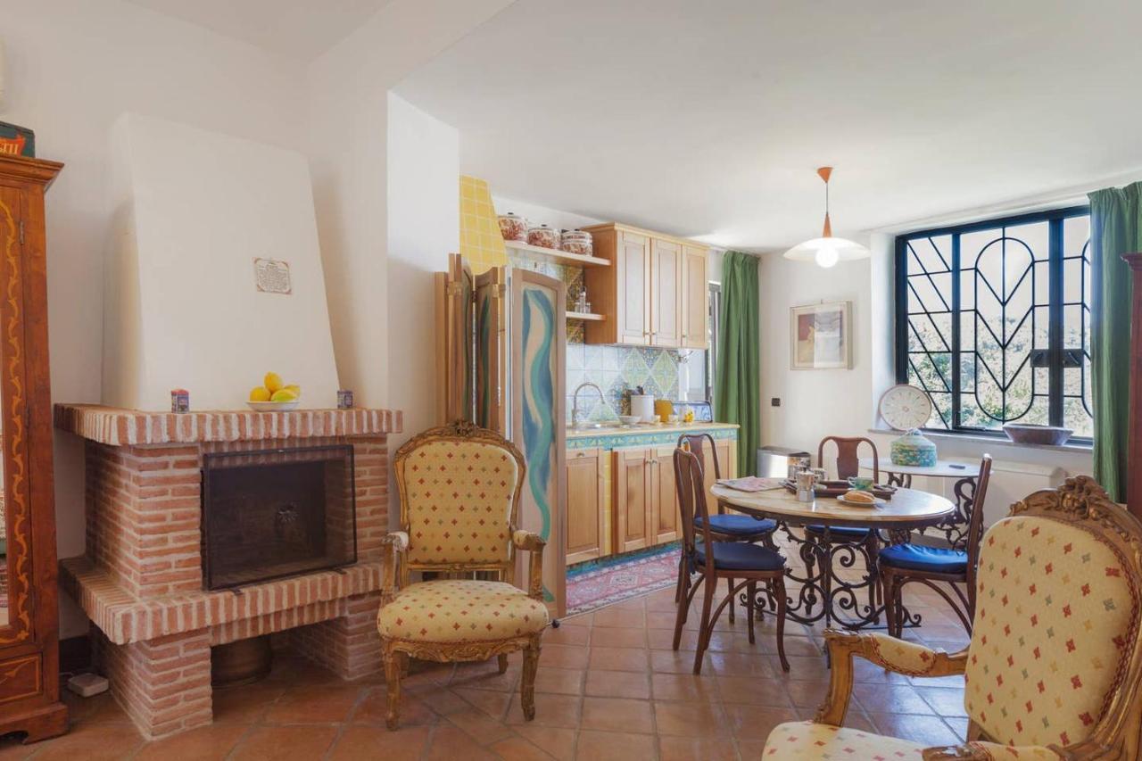 מונטה די פרוצ'ידה Villa Lamberti מראה חיצוני תמונה