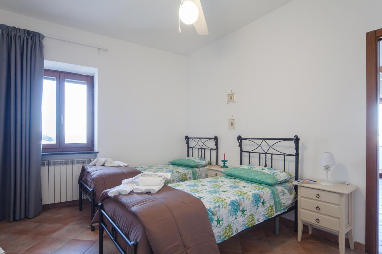 מונטה די פרוצ'ידה Villa Lamberti מראה חיצוני תמונה