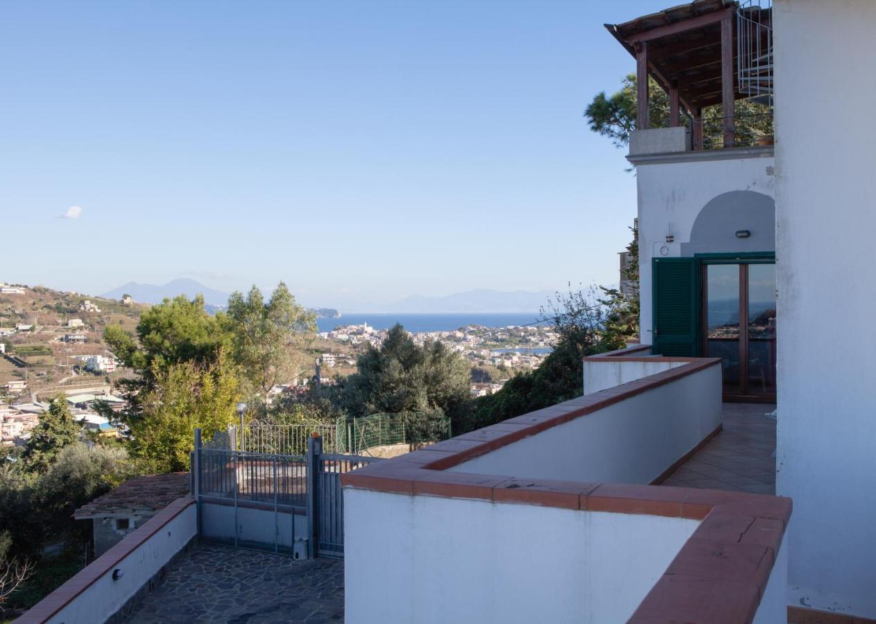 מונטה די פרוצ'ידה Villa Lamberti מראה חיצוני תמונה